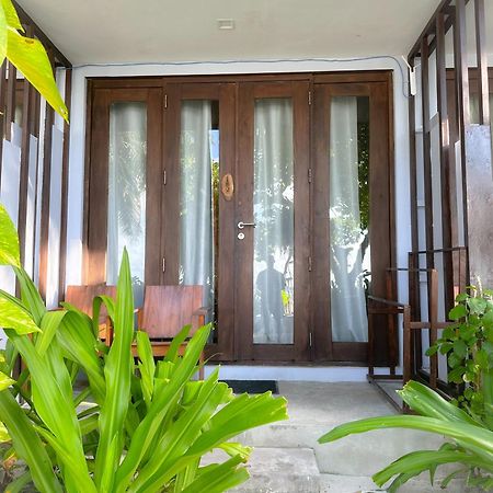 Thundi Sea View Hotel Fulidhoo Buitenkant foto